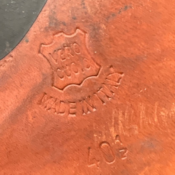 Shoes - Picture 4 of 8